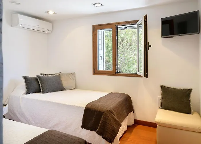 Luxury And Harmony House