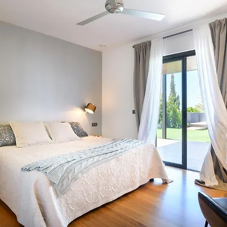 Вилла Luxury And Harmony House Коста Бланка